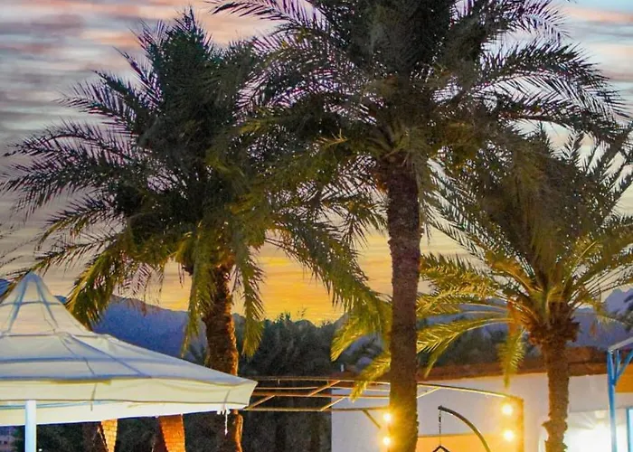 Palm Valley Camp נואייבה